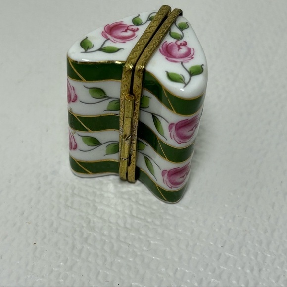 Cabbage Rose Miniature Porcelain Trinket Box, Antique - Picture 7 of 8
